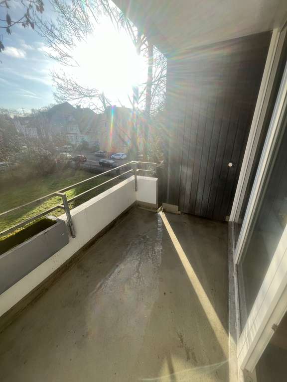 +++ Top-sanierte 40 m² 1-ZimmerWohnung mit Balkon im Ärztehaus von Marten zu vermieten  +++ – Bild 1